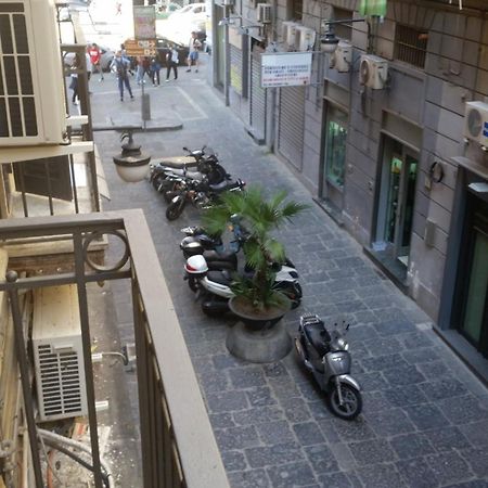 B&B Residenza Il Castello Napels Buitenkant foto