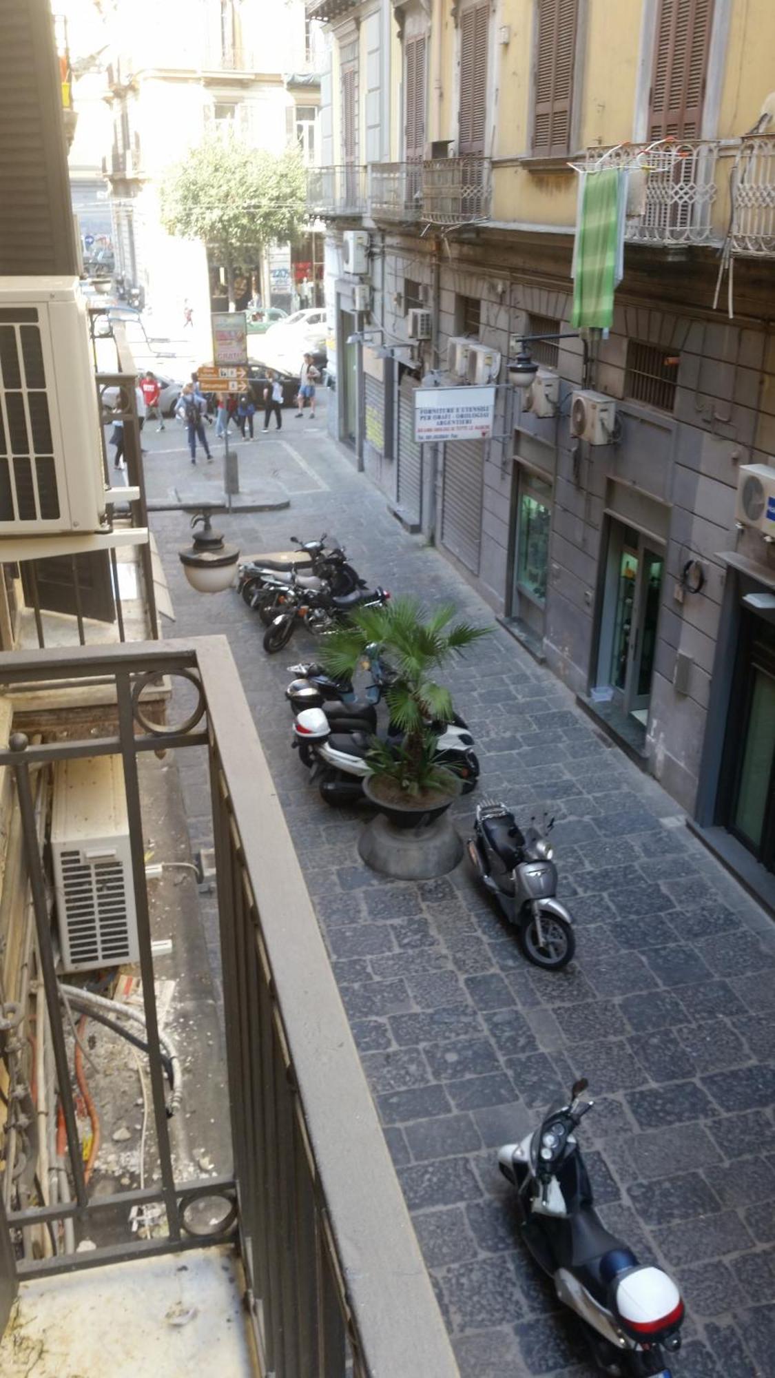 B&B Residenza Il Castello Napels Buitenkant foto