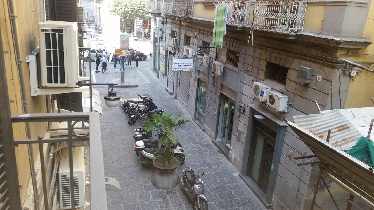 B&B Residenza Il Castello Napels Buitenkant foto