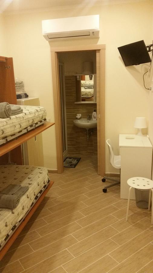 B&B Residenza Il Castello Napels Buitenkant foto
